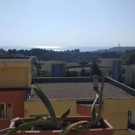 Apartament Belvedere Vista Mare E Comfort *