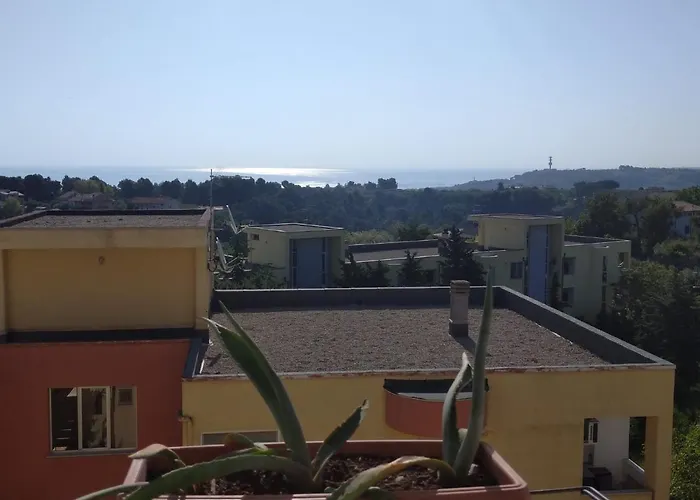 Daire Belvedere Vista Mare E Comfort *